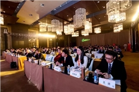 “2017中國好光伏”品牌榜——華為榮登居戶用、扶貧、領(lǐng)跑者和組串逆變器等多項榜單之首